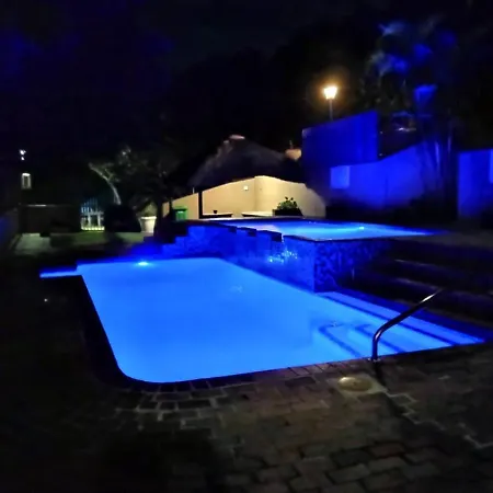 Superb Seaview @ 3Br Camarque Apt Umdloti Beach! Exterior foto