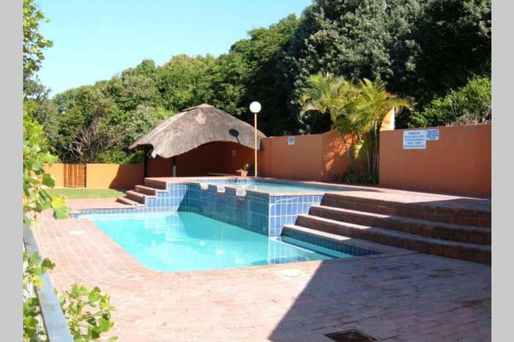 Apartment Superb Seaview @ 3br Camarque Beach!